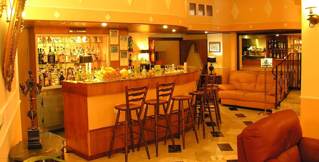 Hotel Central 4*