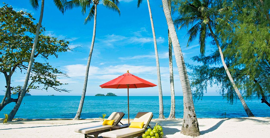 Galleria 12 Bangkok Hotel by Compass Hospitality 4* + The Emerald Cove Koh Chang 5*