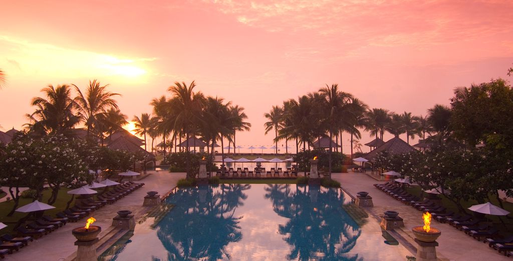 Combinato Sankara Ubud Resort 4*+ Conrad Bali 5*