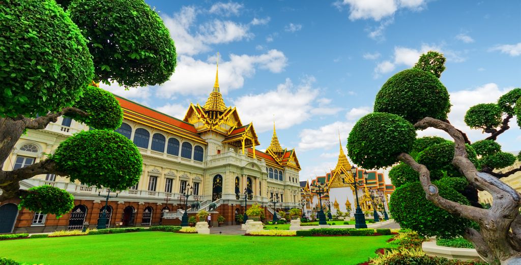 Theatre Residence 4* + Aleenta Phuket Resort & Spa 5*