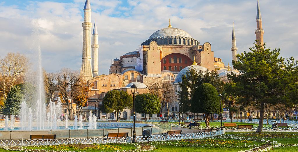 Point Hotel Taksim 5*