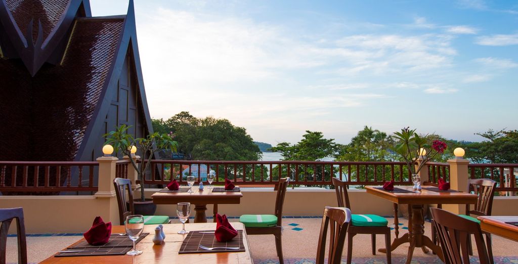 Chanalai Garden Resort 4*, Kata Beach & Anyavee Tubkaek Beach Resort 4*