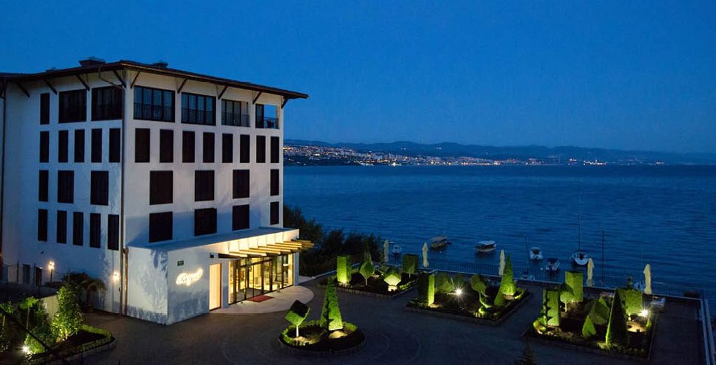 Amadria Park Hotel Royal 4*