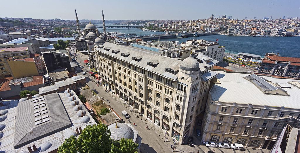 Legacy Ottoman Hotel 5*
