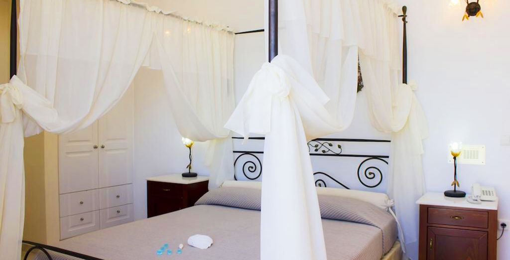 Epavlis Hotel 4*