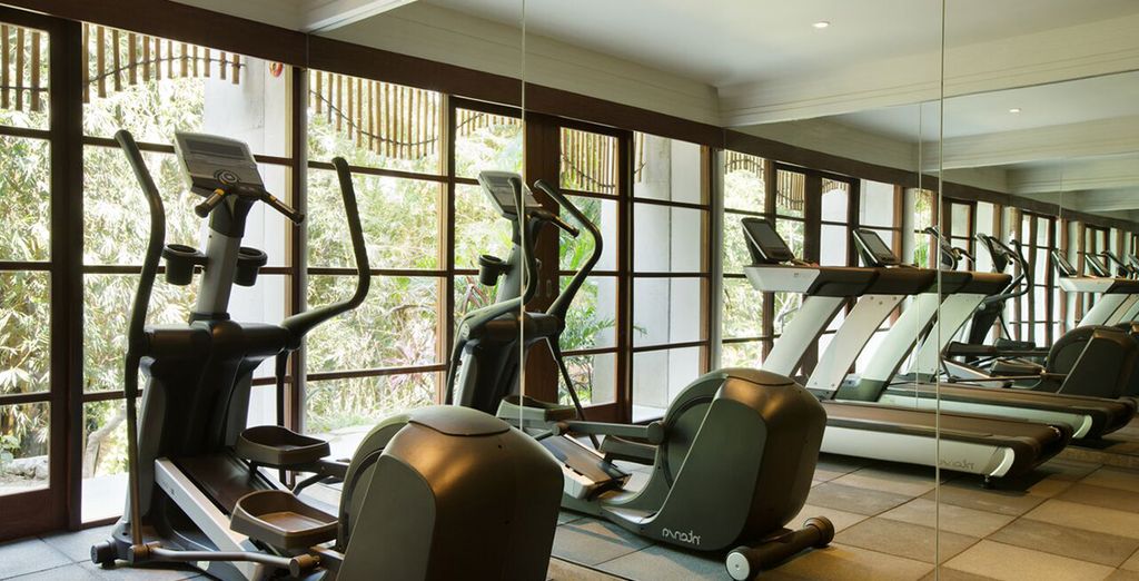 The Mansion Resort Hotel & Spa 5* + Movenpick Resort & spa Jimbaran Bali 5*