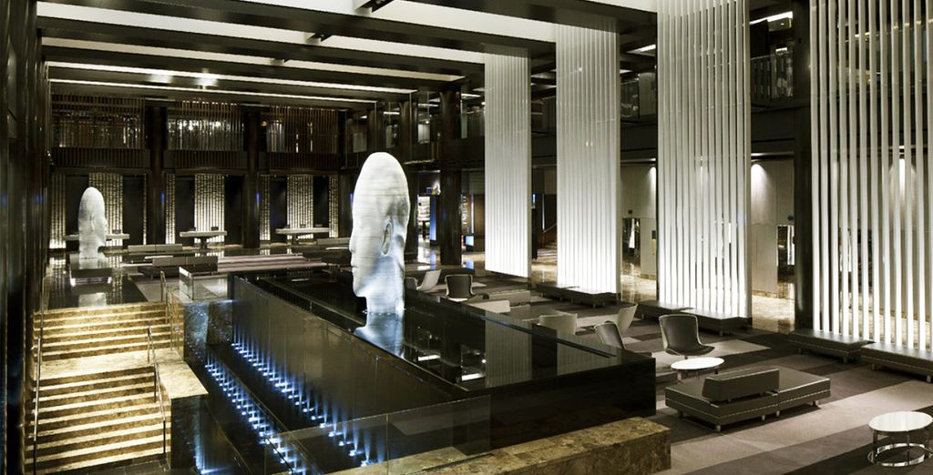 Tour del mondo in 14 notti da Dubai a New York
