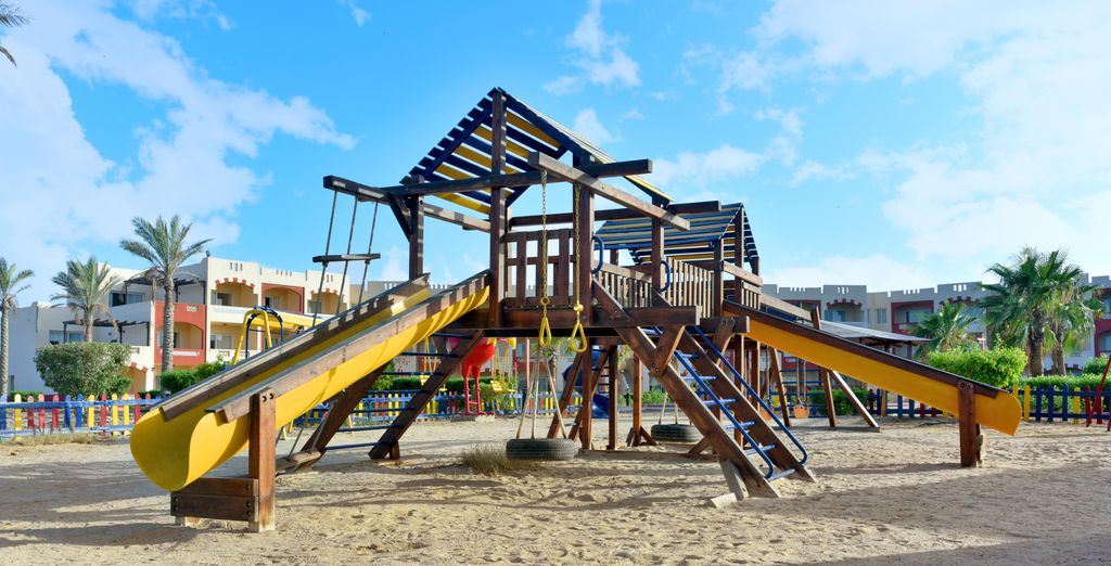 Jolie Beach Resort 4*