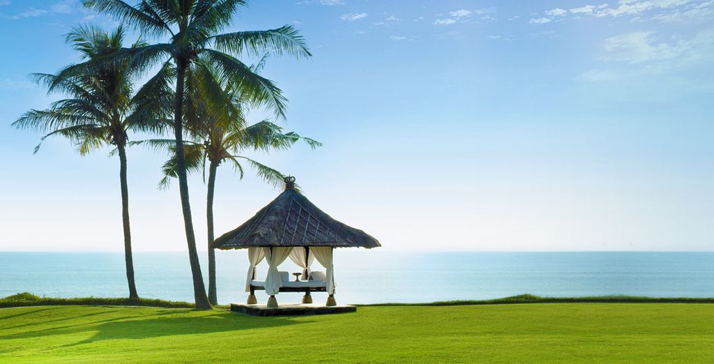 Furama Villas  & SPA 4* - Ubud + Pan Pacific Nirwana Rersort  5* - Tanah Lot