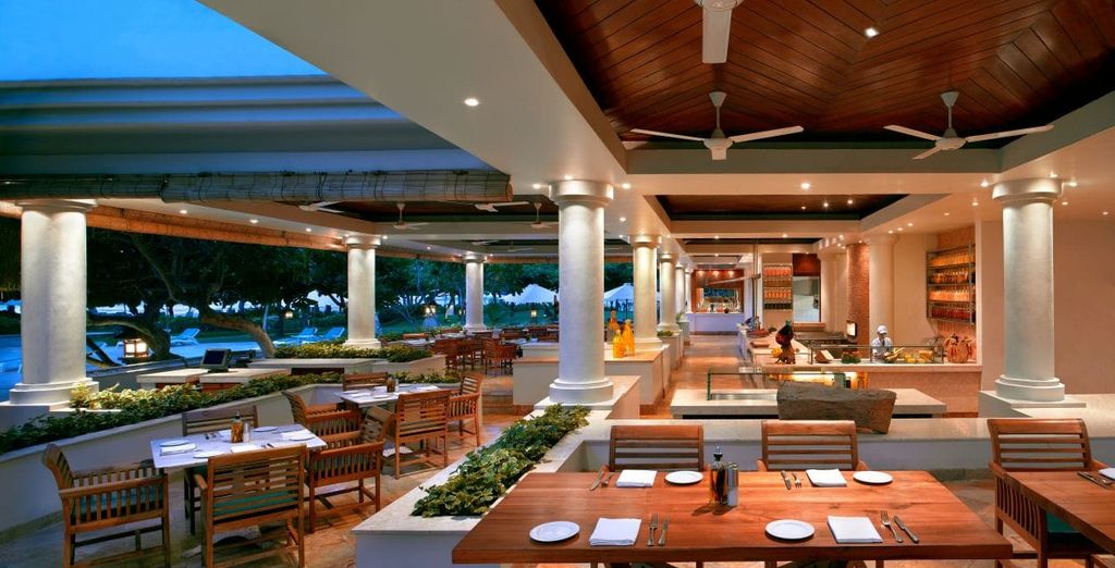 Desa Visesa Ubud 5* + Grand Hyatt Bali 5*