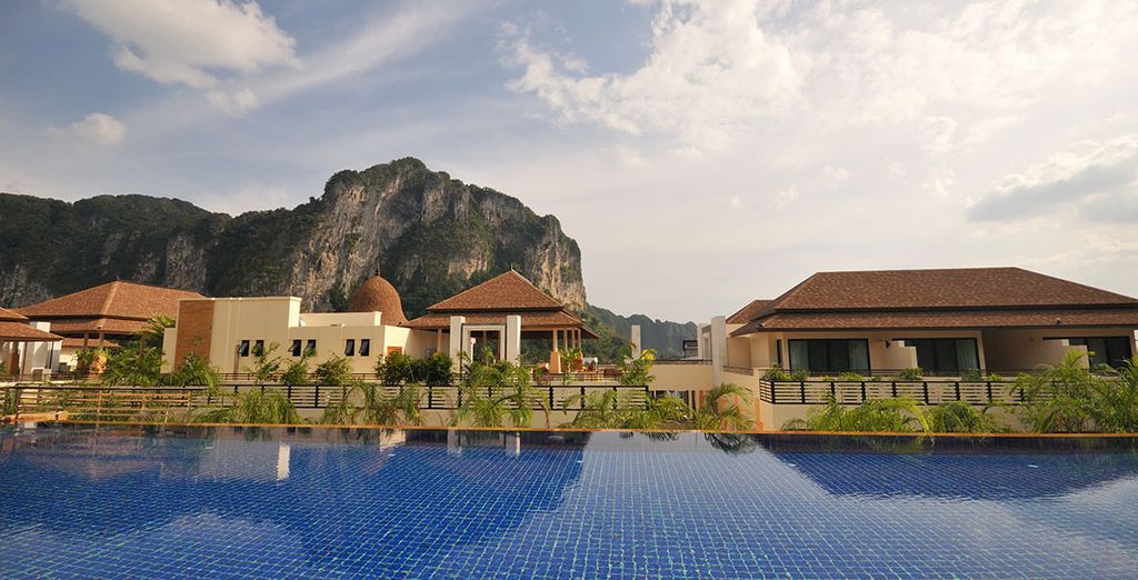 Mode Sathorn Hotel 4* & Aonang Cliff Beach Resort 4*