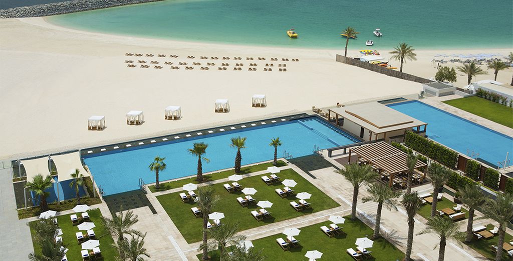 DoubleTree by Hilton Hotel Dubai - Jumeirah Beach 4*