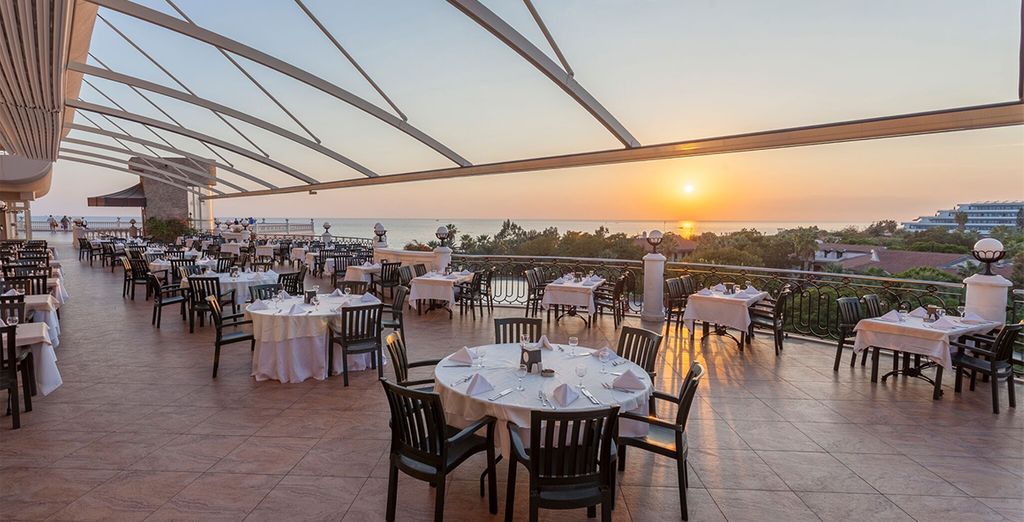 Starlight Resort Hotel 5*