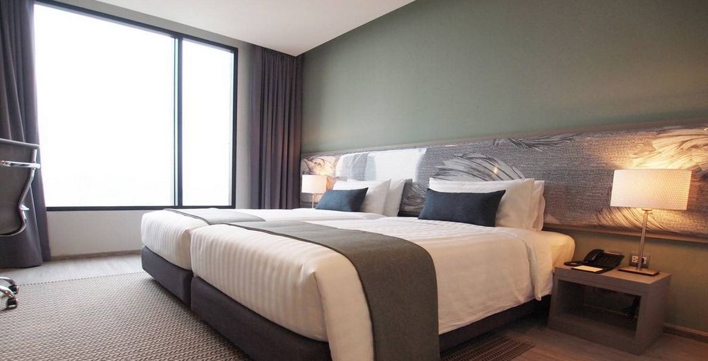 Sibsan Luxury Rimping 5* + The Quarter Ari 4* + Burasari Phuket 4*