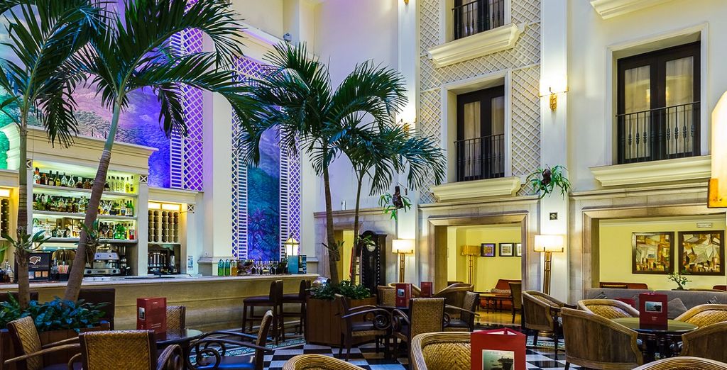 Hotel Saratoga 5* + Hotel Playa Vista Mar 5*