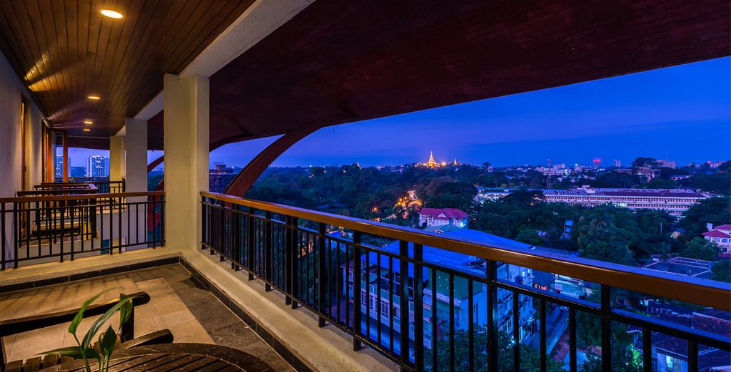 Tour privato di Bangkok e Myanmar