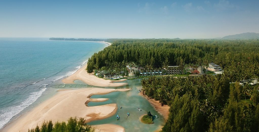 Samui Buri Beach Resort 4* + Devasom Khao Lak Beach Resort & Villas 5*