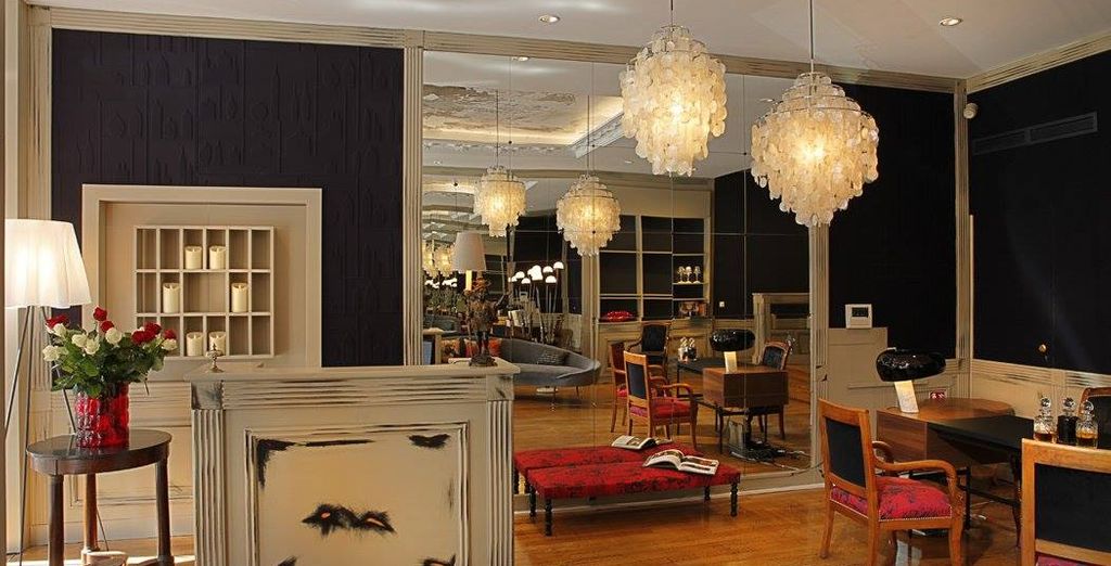 Hotel Des Beaux Arts 4*