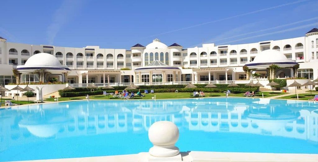 Tour tra spiaggia e deserto