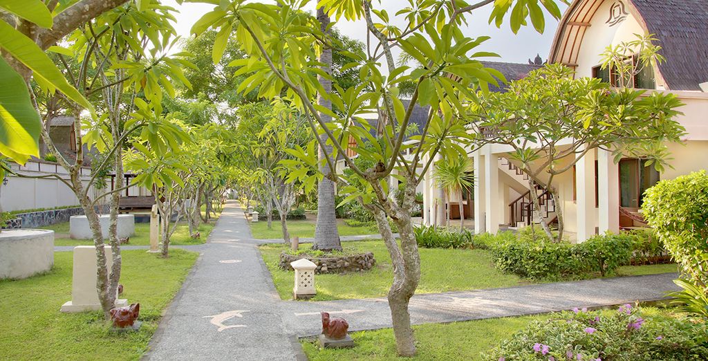 Sthala, a Tribute Portfolio Hotel, Ubud 5* + Vila Ombak Hotel Gili 4* + Kanvaz Village Resort Seminyak 5*