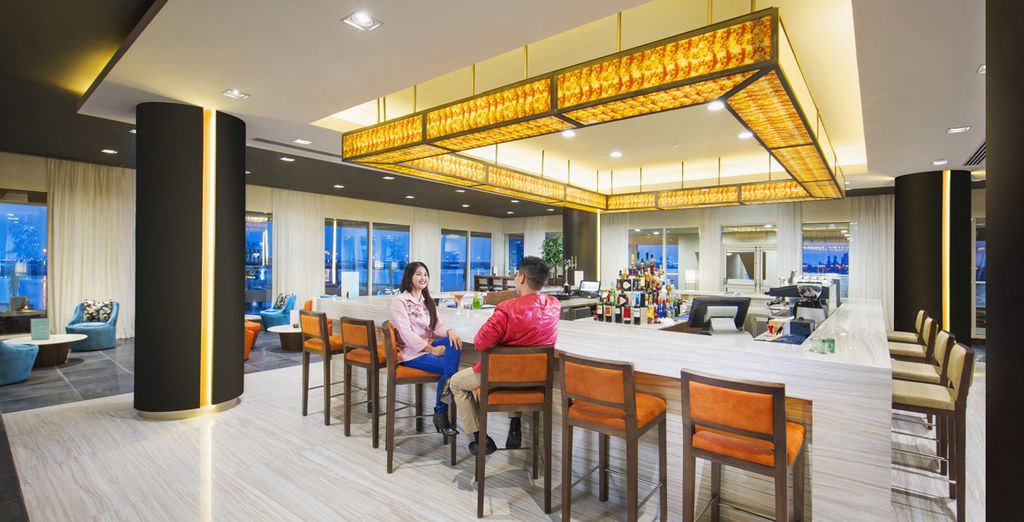 Hyatt Regency Dubai 5* + Hilton Garden Inn Ras Al Khaimah 4*