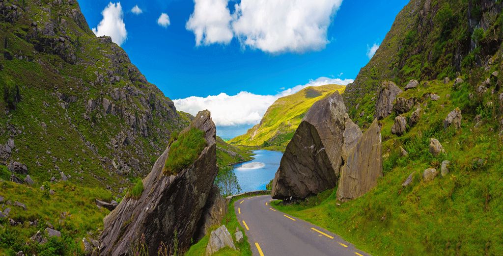 Autotour dell'Irlanda tra natura e i luoghi di Star Wars