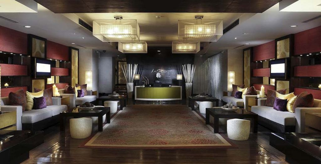 Sofitel Philippine Plaza Hotel 5* e Crimson Boracay Resort 5*