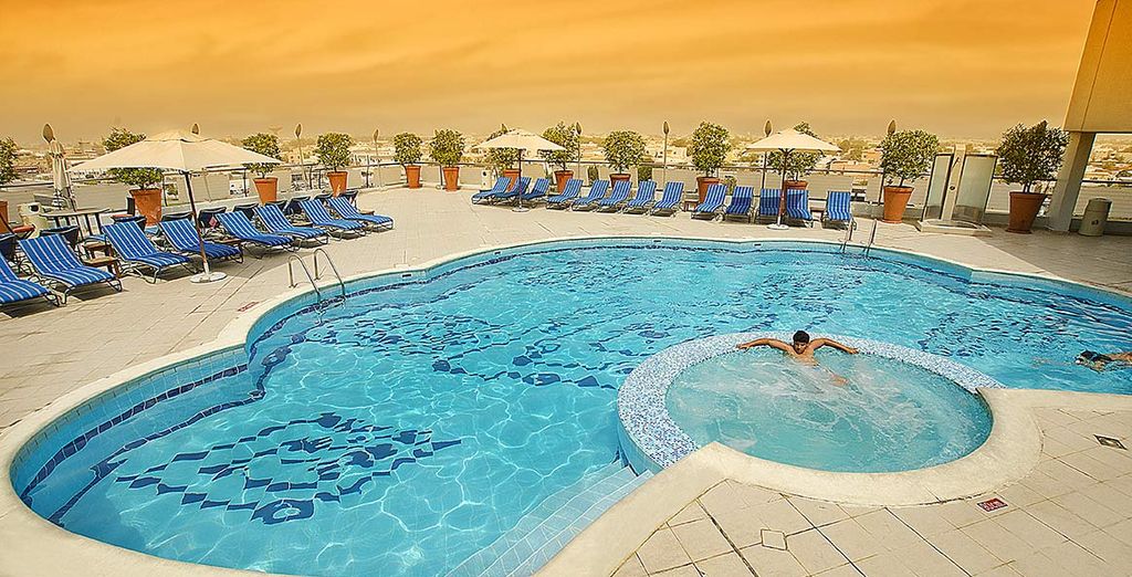 Towers Rotana 4*