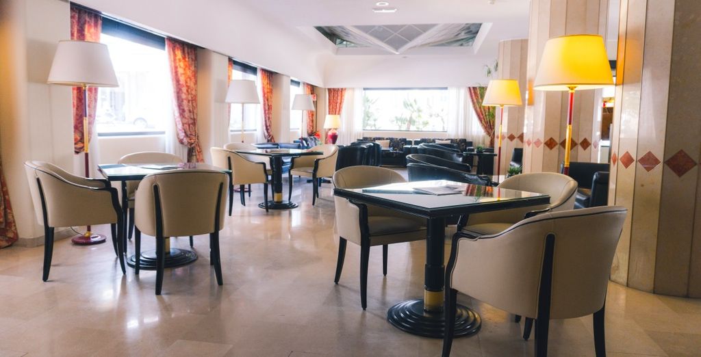 Grand Hotel Excelsior 4*