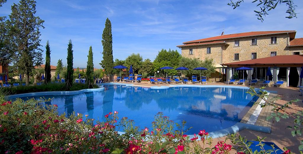 Villa Paradiso Village 4*