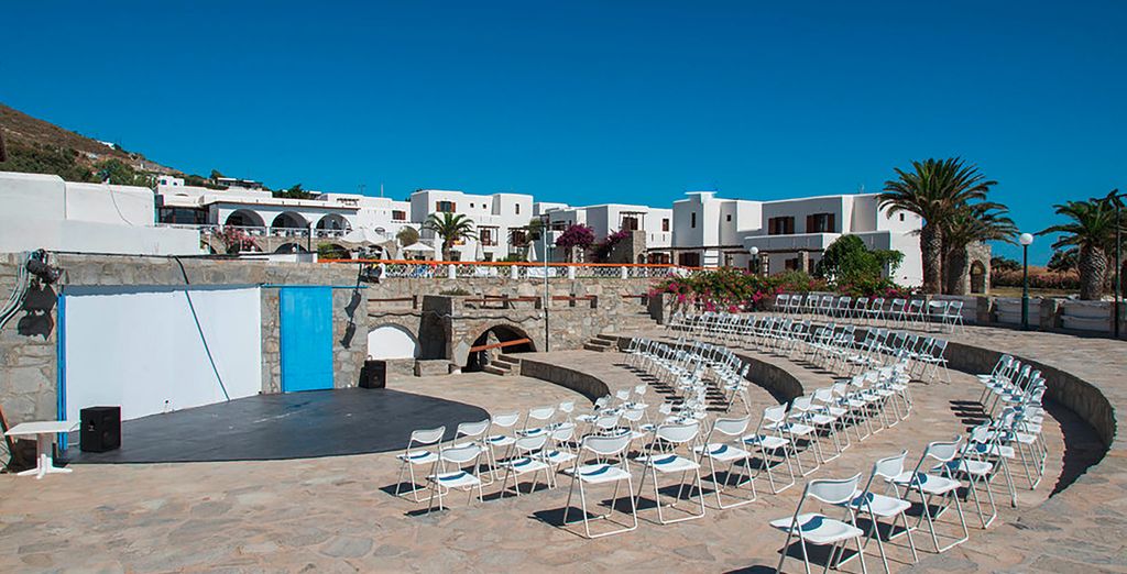 Eden Village Porto Paros 4*