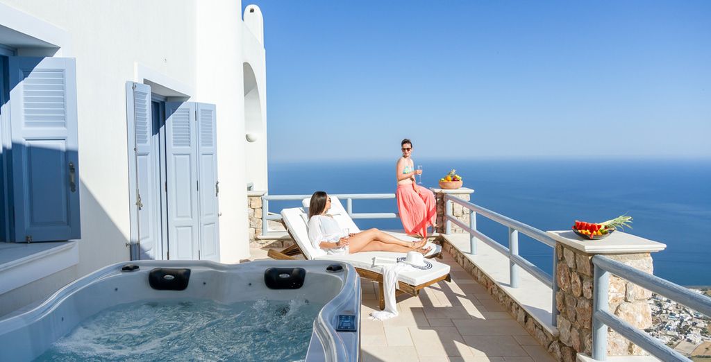 Enastron Suites Santorini 