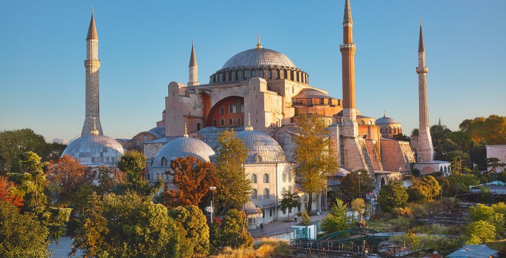 Hagia Sofia Mansions Istanbul, Curio Collection by Hilton 5*