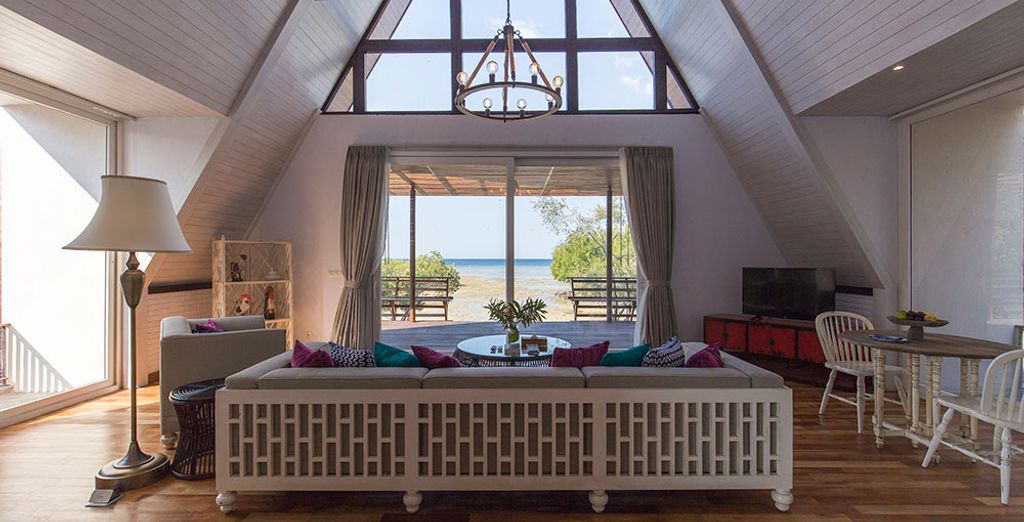 The Mansion Baliwood Resort Hotel and Spa 5* +  Plataran Menjangan Resort & Spa 5* + Plataran Canggu Bali Resort and Spa 5*