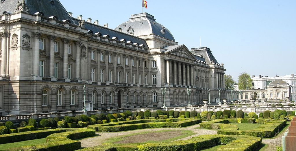 Hotel NH Brussels Stephanie 4*