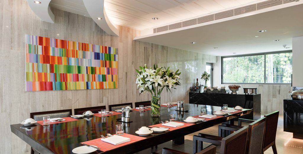 Amara Bangkok Hotel 5* & Dream Phuket Hotel 5*