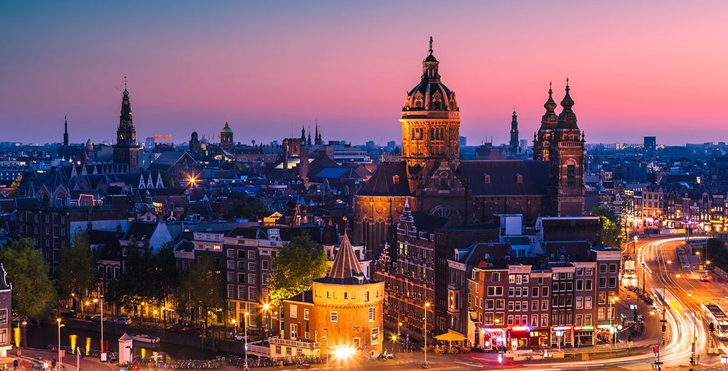 NH Amsterdam Centre 4*