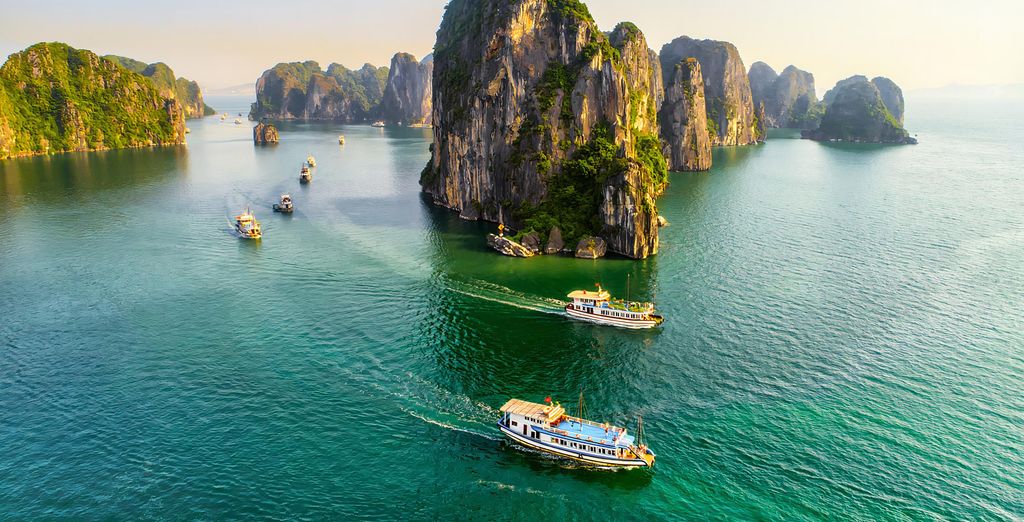 Authentic Vietnam Tour 4*/5* with Optional Phu Quoc Extension and Night in Ha Long Bay