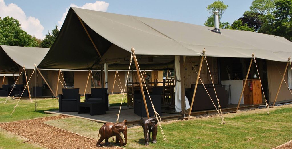 Bear Lodge (sleeps up to 6) at Port Lympne Reserve 4*