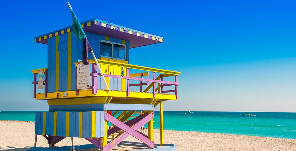 Visit the famous cabins on Miami beach