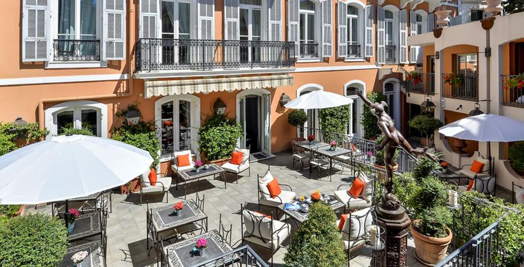 Hotel Ellington Nice Centre 4* & Hotel Columbus Monte Carlo 3* - best hotel in Nice with Voyage Privé