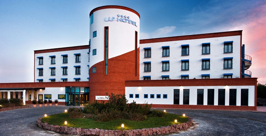 Lu' Hotel Carbonia 4*