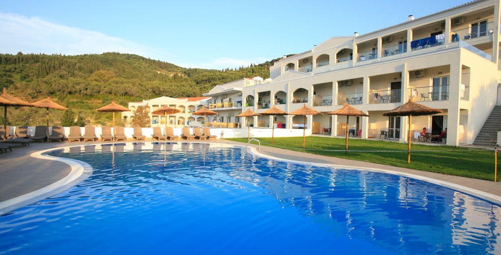 Saint George Palace 4* - best hotel in Corfu Town