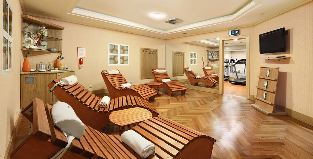 Lindner Hotel Prague Castle 4*