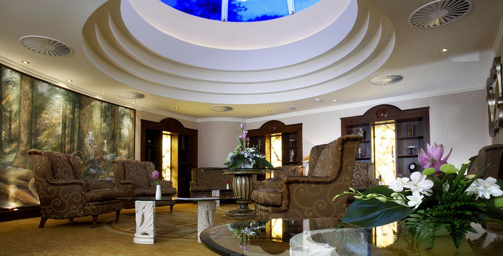 Lindner Hotel Prague Castle 4*