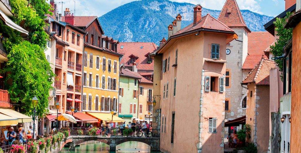 Black Bass Hotel Annecy 5*