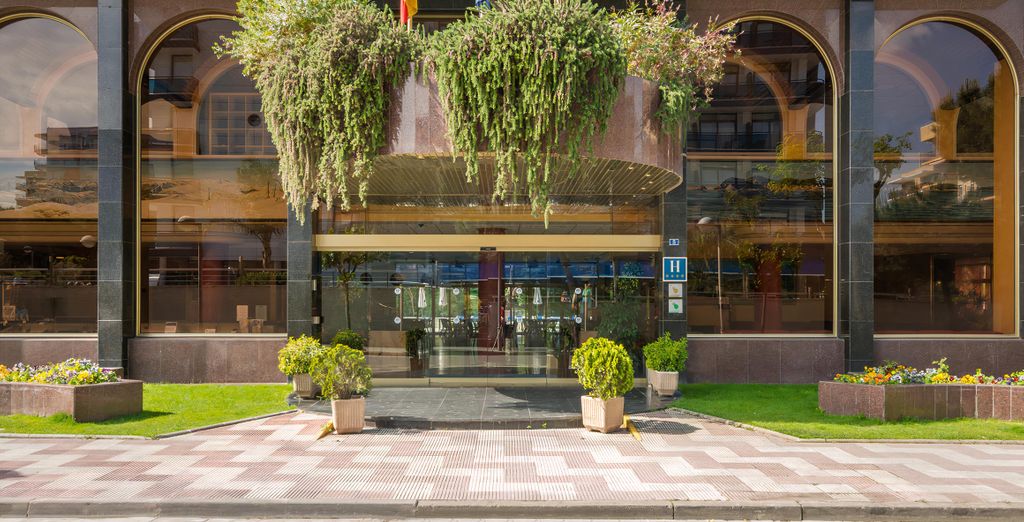 Hotel Blaumar Blanes 4*