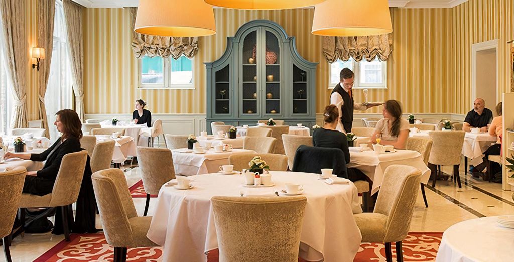 Hotel Barsey by Warwick 4*