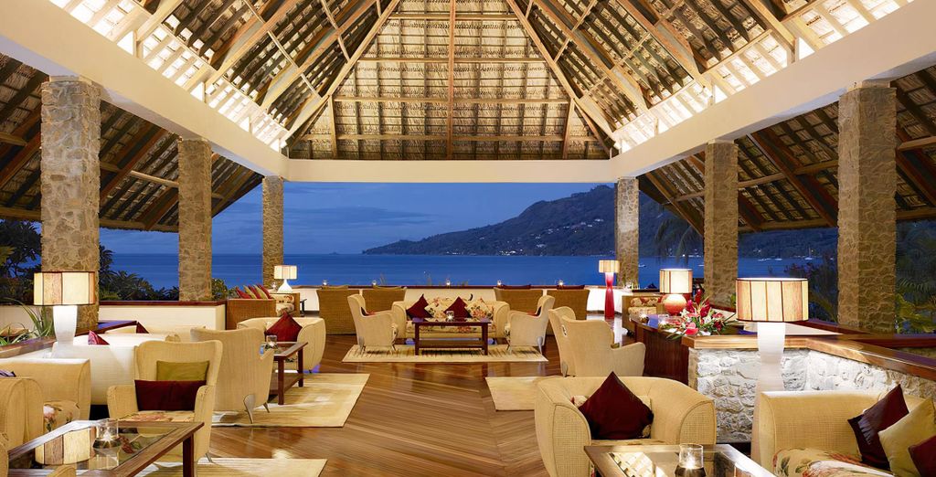 Combinato 5*: Fisherman's Cove Resort e Park Hyatt Doha