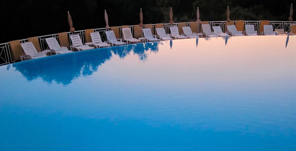 Longevity Cegonha Country Club 4*